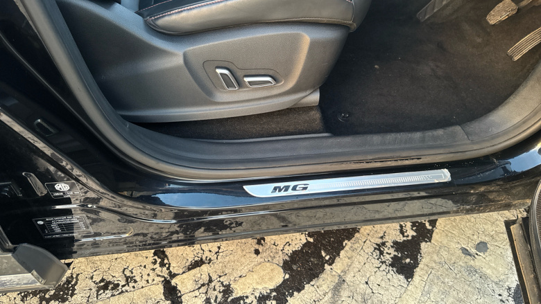 MG Hs 1.5 T-GDI Exclusive 5dr Petrol Hatchback